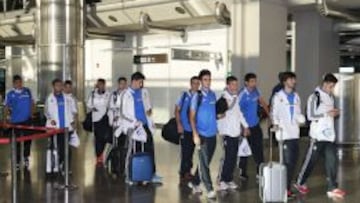 Los juveniles del Madrid viajaron ayer a Estambul con el primer equipo.
