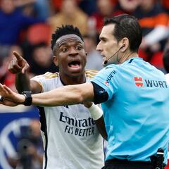 Osasuna niega cánticos racistas a Vinicius