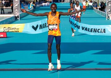 Maratón Valencia Trinidad Alfonso EDP 2021.