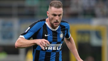 PSG bump up offer for Inter defender Skriniar