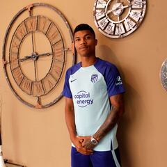 Reinildo: “No salí de Mozambique hasta que perdí a mi madre, se lo debía todo; después pensé en mí”