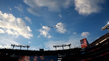 This year the Air Force’s Thunderbird flight demonstration team are in charge of the flyover, and they are in home skies.