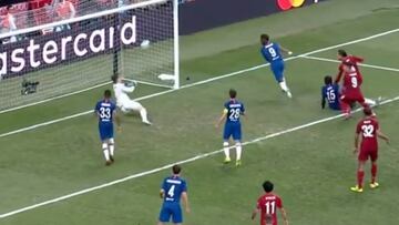 El milagro de Kepa en Estambul: parad¨®n her¨®ico a Van Dijk