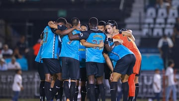 Players of Cancun during the Final first leg match between Atlante and Cancun FC as part Champions of Champions of the 2023-2024 Season Liga BBVA Expansion MX at Olimpico Andres Quintana Roo Stadium on May 15, 2024 in Cancun, Quintana Too Mexico.