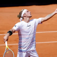 Davidovich logra superar a Van de Zandschulp en Hamburgo