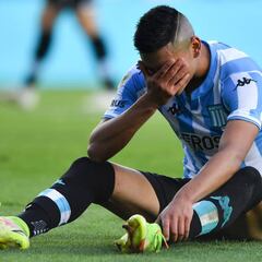 Racing cae derrotado ante River cuando acariciaba el título