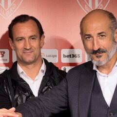 Elizegi descarta a Llorente: "No le veo sitio en la plantilla actual"