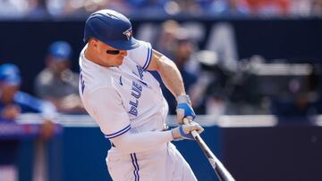 TORONTO, ON - MAY 13: Matt Chapman #26 of the Toronto Blue Jays singles in the fourth inning against the Atlanta Braves at Rogers Centre on May 13, 2023 in Toronto, Canada.   Cole Burston/Getty Images/AFP (Photo by Cole Burston / GETTY IMAGES NORTH AMERICA / Getty Images via AFP)