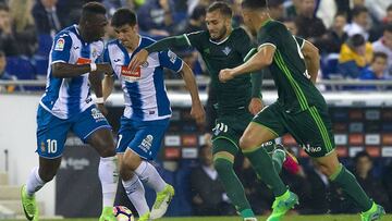 Un Betis de cristal: suma un año encajando siempre fuera