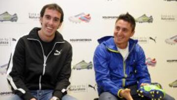Godín y Cebolla en un acto de una firma deportiva.
