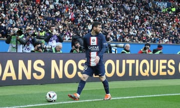 Lionel Messi #30 of Paris Saint-Germain 