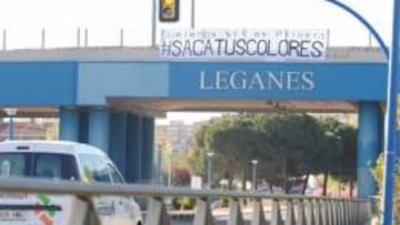 Leganés amanece teñida de blanquiazul en apoyo al Lega