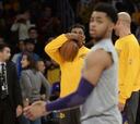 Julius Randle hace olvidar la polémica Russell-Nick Young