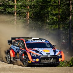 Kalle Rovanpera se tira a por Ott Tanak