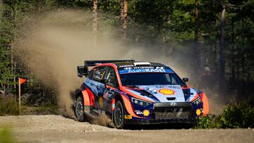 Ott Tanak, en Finlandia