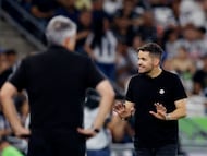 En la mesa de ‘Zona Mixta’ se analiza la forma de juego de ‘La Máquina’, concluyendo que con la plantilla que tiene el DT Argentino, si no logran el campeonato, su puesto tambalea.