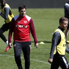 Iraola: "La presión no debe cambiar la idea de juego que nos trajo aquí"