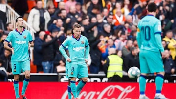 VALENCIA, SPAIN - JANUARY 25: Arthur Melo of FC Barcelona looks dejected following his side conceding the first goal during the La Liga match between Valencia CF and FC Barcelona at Estadio Mestalla on January 25, 2020 in Valencia, Spain. (Photo by Eric A