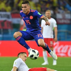 Mateus Uribe destaca en su debut mundialista