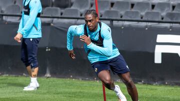 13/03/25 CD CASTELLON ENTRENAMIENTO
LOTTIN