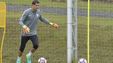 Iraizoz entrenando.