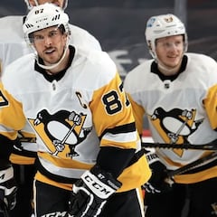 Boston Red Sox owner poised to buy Pittsburgh Penguins