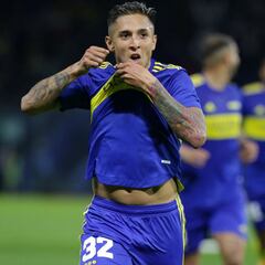 Boca volvió al triunfo y festejó ante su gente