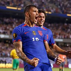 Rayados se interesa en delantero de la MLS