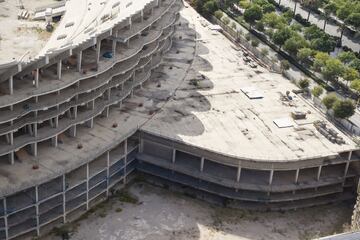 En este estado se encuentra actualmente el Nuevo Mestalla. El club valencianista iniciará trámites burocráticos para reanudar las obras, paralizadas desde 2009.