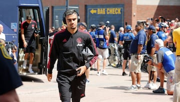 Manchester United&#039;s Andreas Pereira arrives for their match against the Liverpool FC in the 2018 International Champions Cup at Michigan Stadium on July 28, 2018 in Ann Arbor, Michigan. / AFP PHOTO / JEFF KOWALSKY