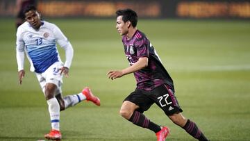 WIENER NEUSTADT, AUSTRIA - MARCH 30: Hirving Lozano of Mexico runs with the ball during the International Friendly match between Costa Rica and Mexico at the Wiener Neustaedter Stadion on March 30, 2021 in Wiener Neustadt, Austria. Sporting stadiums aroun