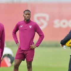 Oficial: Agoumé, cedido al Sevilla