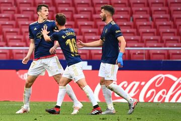 Los jugadores del Osasuna celebran el 0-1 de Ante Budimir.