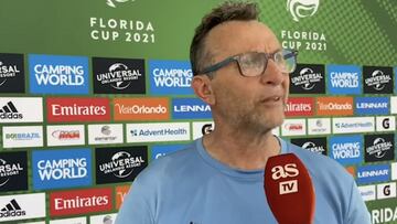 Neto: "Borja es un goleador, fue mal comprendido en Brasil"