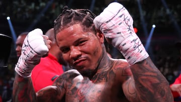 LAS VEGAS, NEVADA - APRIL 22: Gervonta Davis in the green and purple trunks poses after defeating Ryan Garcia in the black trunks by knockout in the seventh round during their catchweight bout at T-Mobile Arena on April 22, 2023 in Las Vegas, Nevada.   Al Bello/Getty Images/AFP (Photo by AL BELLO / GETTY IMAGES NORTH AMERICA / Getty Images via AFP)