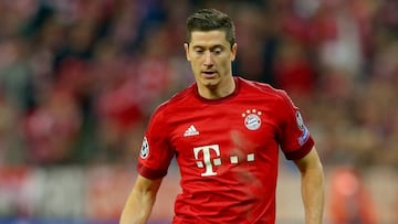 Lewandowski: el agente del delantero pide una reunión