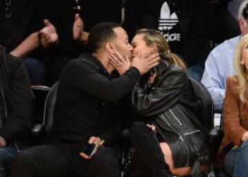 El cantante John Legend y la modelo Chrissy Teigen.