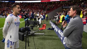 Ricardo Sierra, junto a Lucas Vázquez.