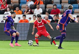 Jean Meneses llega a acuerdo y da el gran salto de su carrera