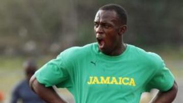 Bolt ganó los 200 contra un vendaval