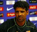 Rijkaard: "El pasillo duele pero el Madrid se lo merece"