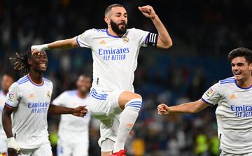 1-0. Karim Benzema celebra el primer gol.