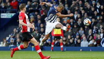 Soccer Football - FA Cup Fifth Round - West Bromwich Albion vs Southampton - The Hawthorns, West Bromwich, Britain - February 17, 2018   West Bromwich Albion&#039;s Salomon Rondon scores their first goal   REUTERS/Darren Staples