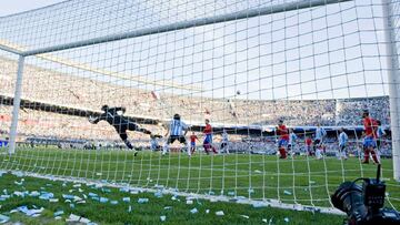 El 7 de septiembre de 2010 Espa&ntilde;a visit&oacute; a Argentina como campe&oacute;n del mundo pero perdi&oacute; por 4-1.