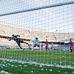 Argentina gana por 6-5 en el balance de partidos ante España