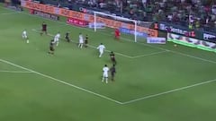 Por algo dicen que Echeverría es uno de los mejores volantes de México: ¡el estadio lo ovacionó!