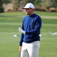 How much money did Scottie Scheffler earn on the PGA Tour in 2024?