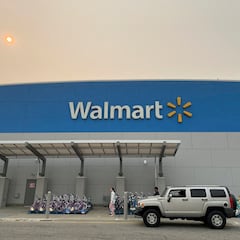 Walmart’s strategy to bring customers back to in-store shopping