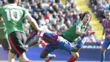 Iturraspe, baja frente al Barça por una distensión en la rodilla