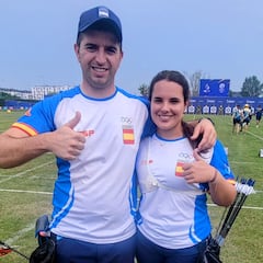 Oro en arco recurvo mixto que da plaza para París 2024